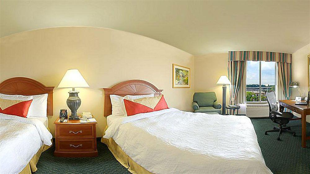 Hilton Garden Inn Baton Rouge Airport Ngoại thất bức ảnh