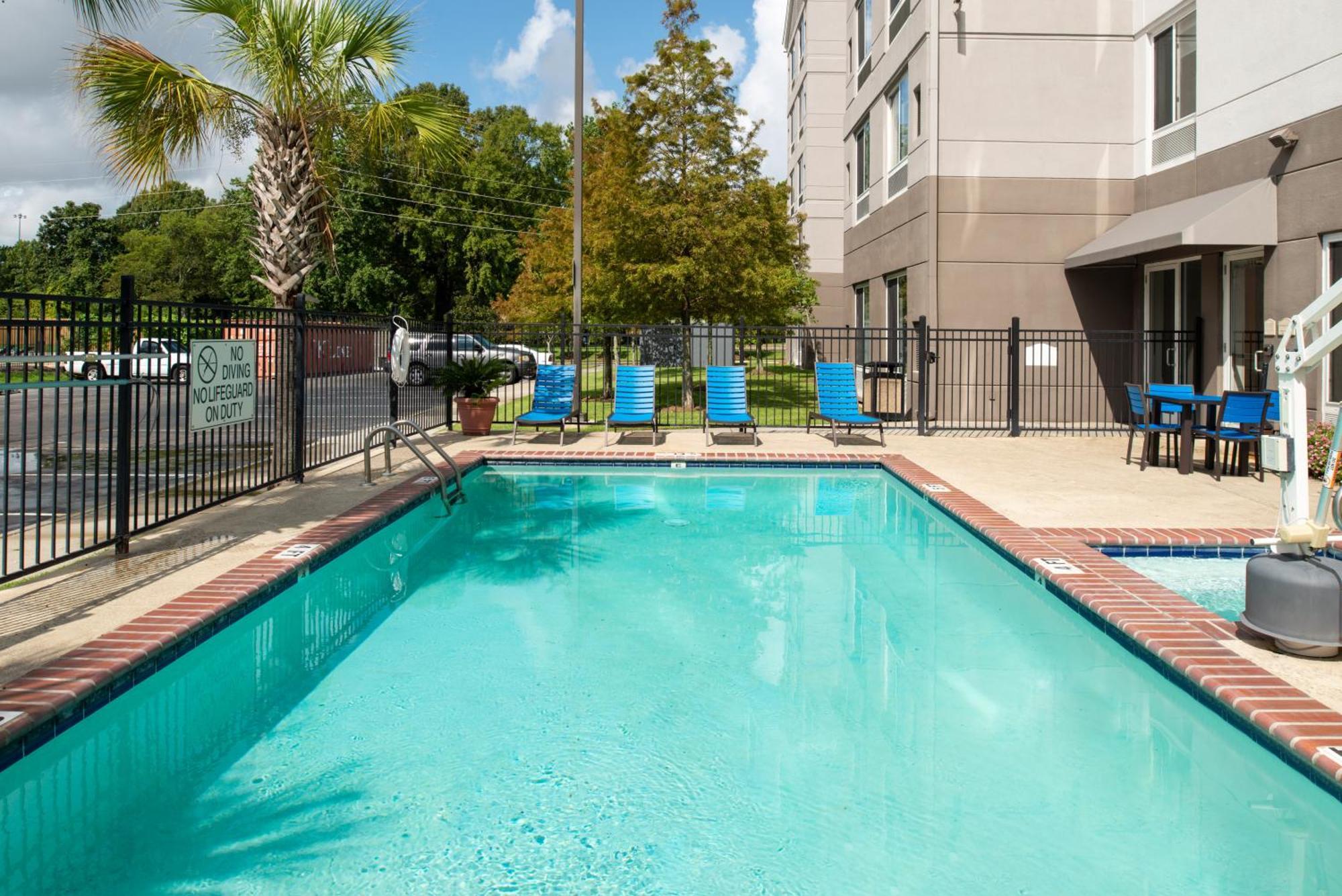 Hilton Garden Inn Baton Rouge Airport Ngoại thất bức ảnh